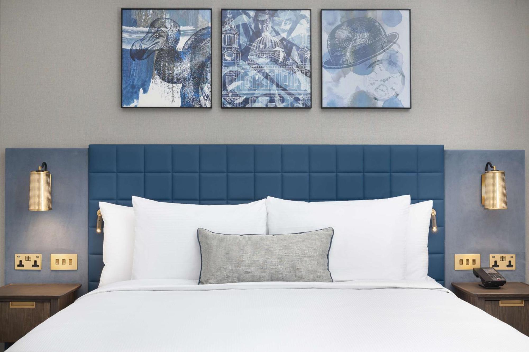 Lost Property St Pauls London, Curio Collection By Hilton Экстерьер фото