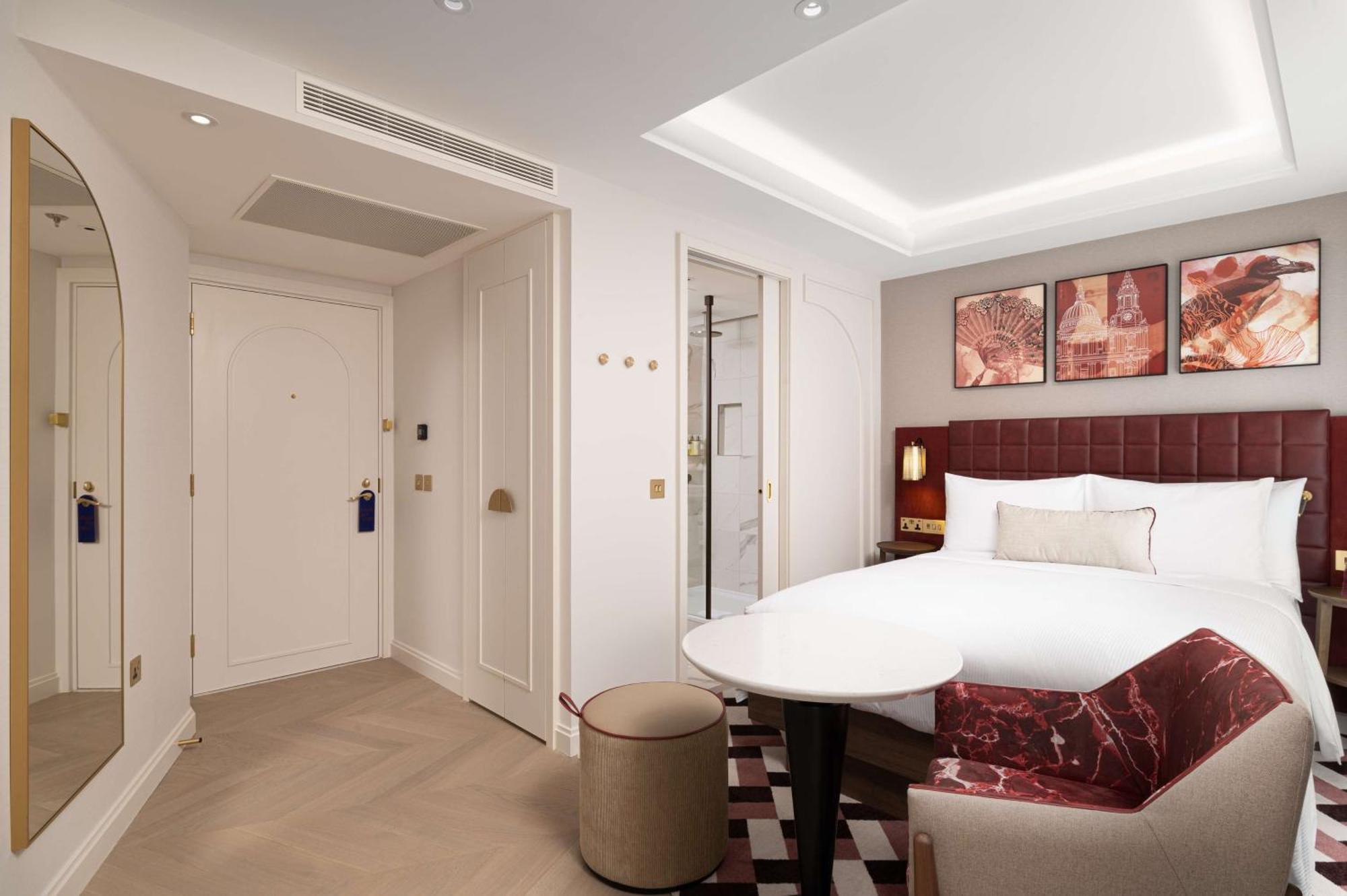 Lost Property St Pauls London, Curio Collection By Hilton Экстерьер фото