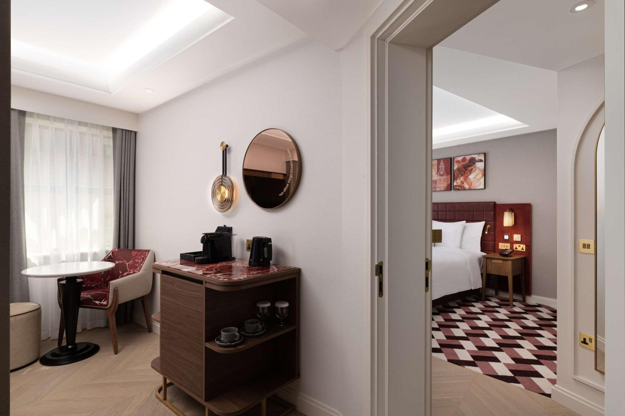 Lost Property St Pauls London, Curio Collection By Hilton Экстерьер фото